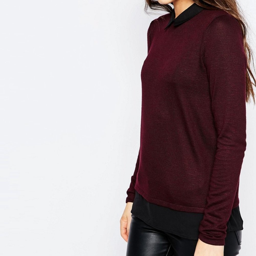 Like NEW Maroon Lightweight Sweater with Black Sheer Collar and Hemline Sz 8 - Picture 3 of 9